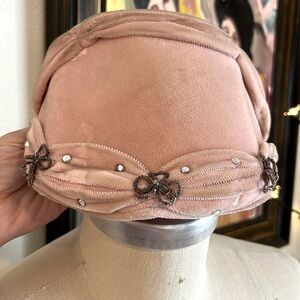 Vintage Pillbox Church Beret Fashion Pink Velvet Beaded Rhinestone 40s Hat